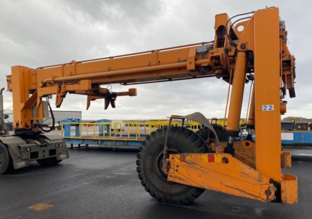 SISU FC 50 AL - Портовая техника: фото 3 SISU FC 50 AL - Портовая техника: фото 3