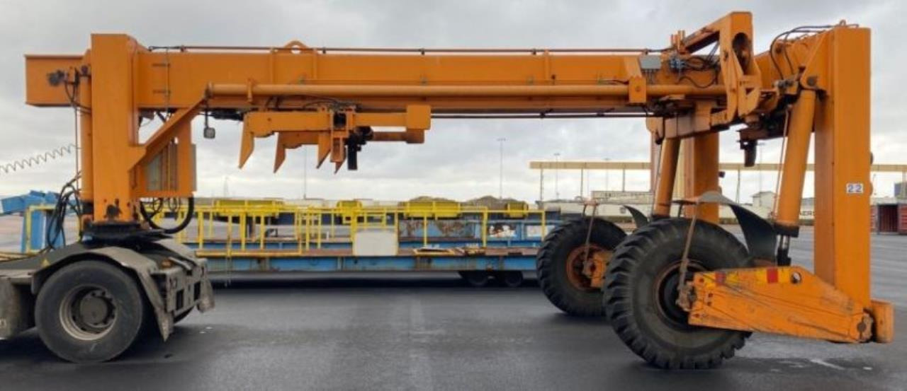 SISU FC 50 AL - Портовая техника: фото 1 SISU FC 50 AL - Портовая техника: фото 1