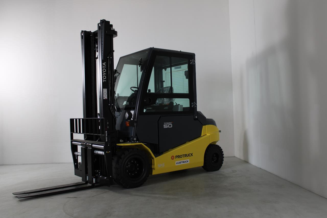 Toyota 9FBM50T - Электропогрузчик: фото 2 Toyota 9FBM50T - Электропогрузчик: фото 2