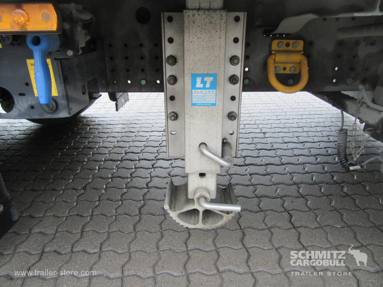 SCHMITZ Auflieger Curtainsider Mega - Тентованный полуприцеп: фото 5 SCHMITZ Auflieger Curtainsider Mega - Тентованный полуприцеп: фото 5