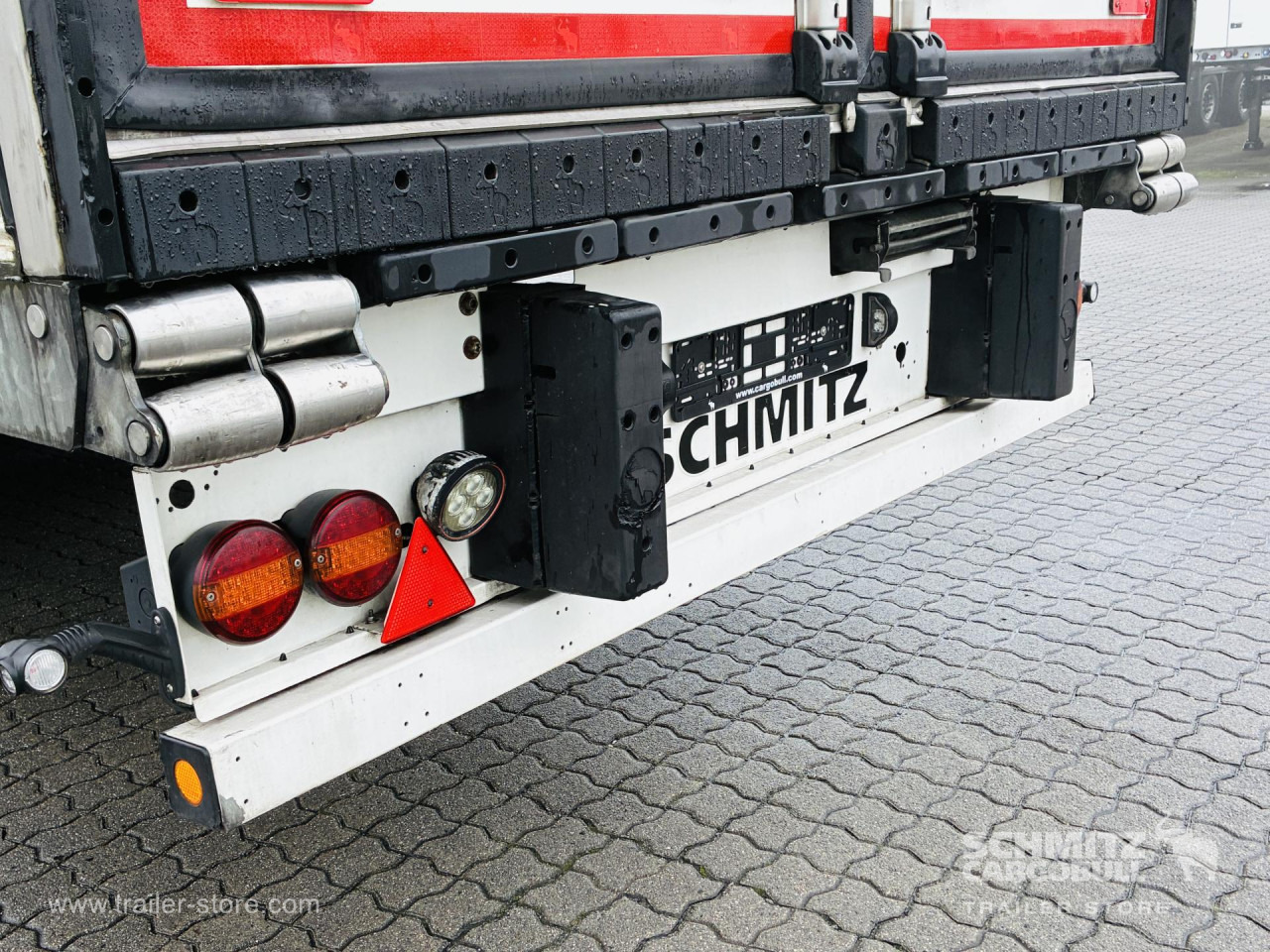 SCHMITZ Auflieger Tiefkühler Standard Double deck - Изотермический полуприцеп: фото 3 SCHMITZ Auflieger Tiefkühler Standard Double deck - Изотермический полуприцеп: фото 3