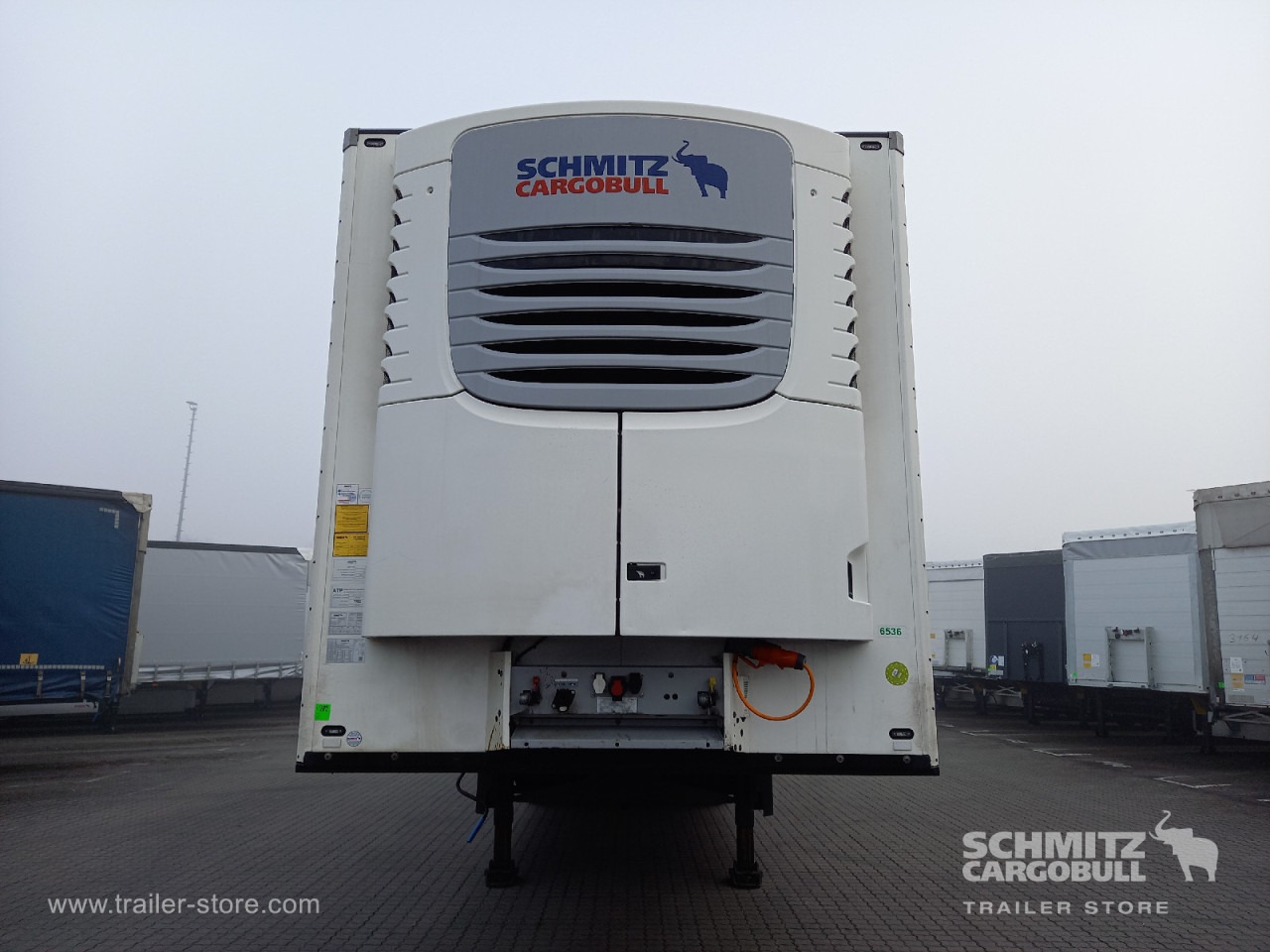SCHMITZ Auflieger Tiefkühler Standard Double deck - Изотермический полуприцеп: фото 2 SCHMITZ Auflieger Tiefkühler Standard Double deck - Изотермический полуприцеп: фото 2