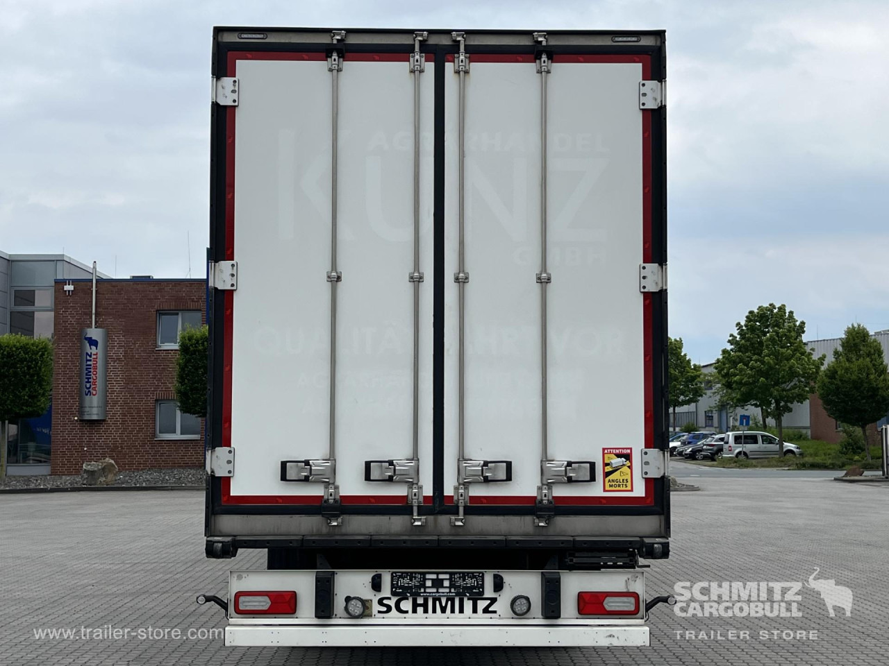 SCHMITZ Auflieger Tiefkühler Standard Double deck - Изотермический полуприцеп: фото 5 SCHMITZ Auflieger Tiefkühler Standard Double deck - Изотермический полуприцеп: фото 5