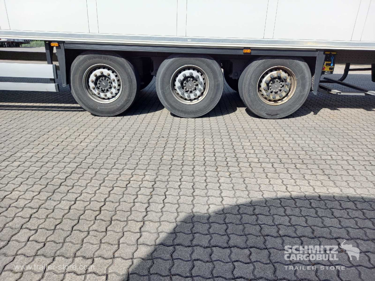SCHMITZ Auflieger Tiefkühler Standard Double deck - Изотермический полуприцеп: фото 2 SCHMITZ Auflieger Tiefkühler Standard Double deck - Изотермический полуприцеп: фото 2