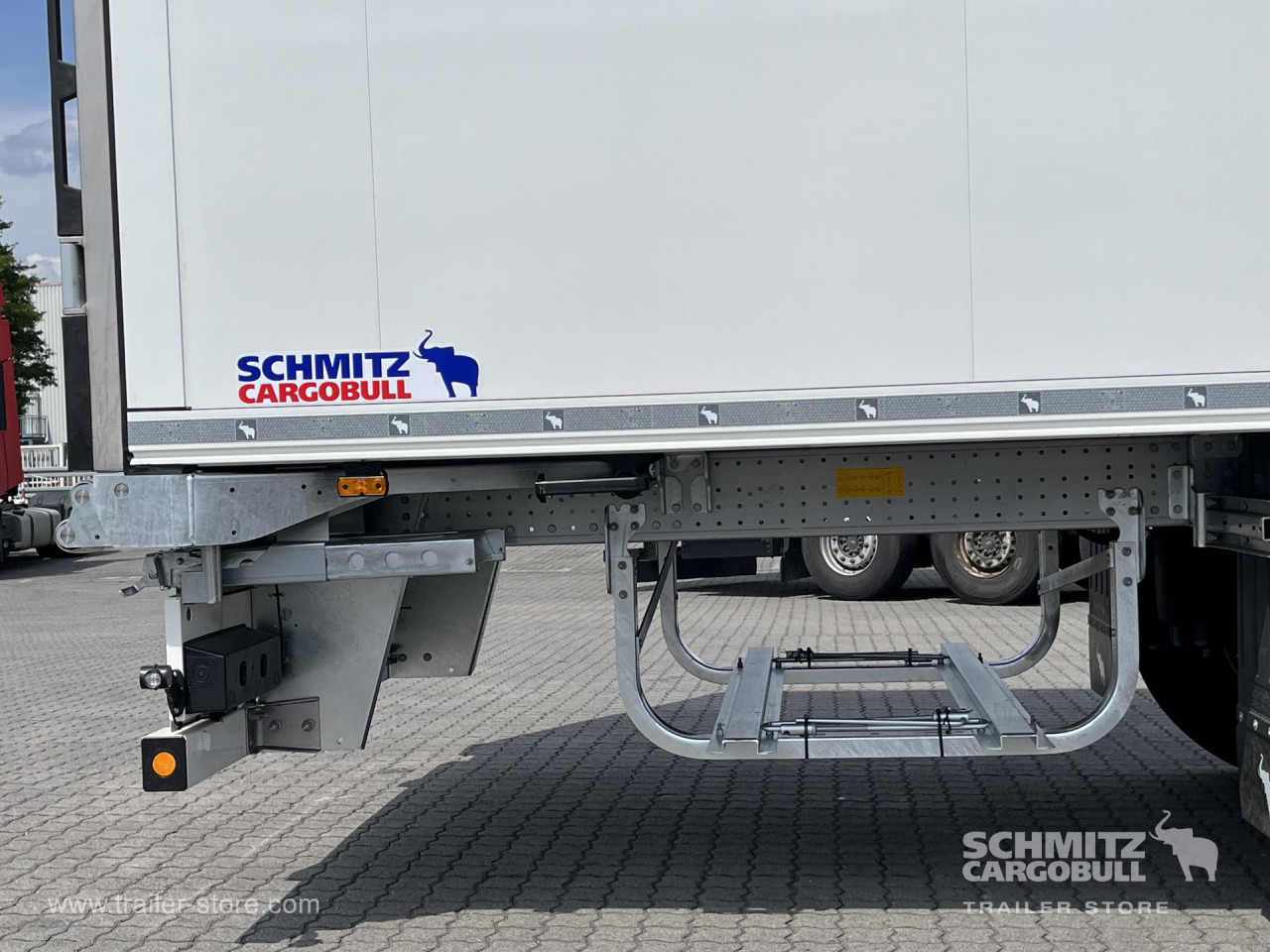 SCHMITZ Auflieger Tiefkühler Standard Double deck - Изотермический полуприцеп: фото 3 SCHMITZ Auflieger Tiefkühler Standard Double deck - Изотермический полуприцеп: фото 3