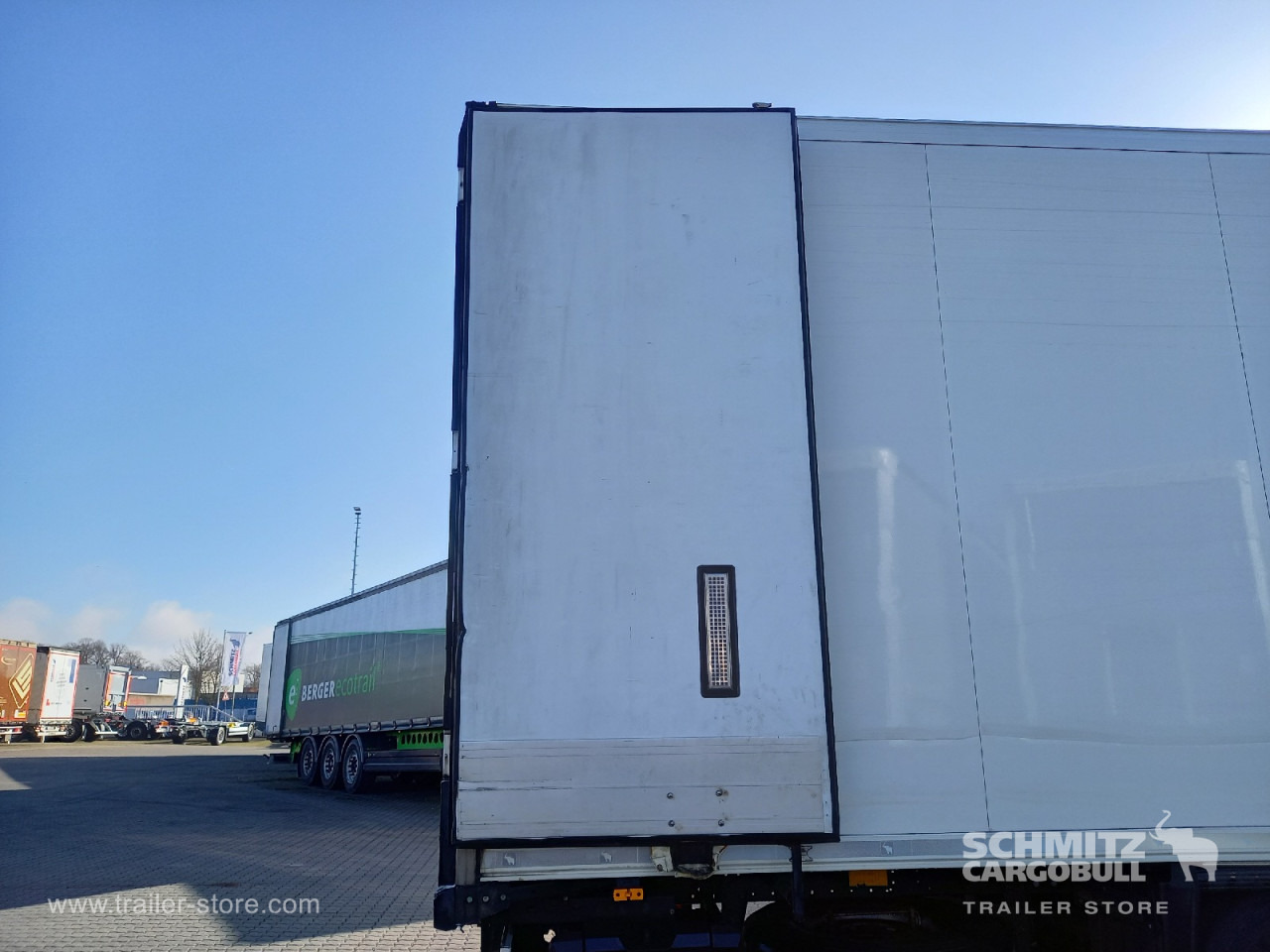 SCHMITZ Auflieger Tiefkühler Standard Double deck - Изотермический полуприцеп: фото 4 SCHMITZ Auflieger Tiefkühler Standard Double deck - Изотермический полуприцеп: фото 4