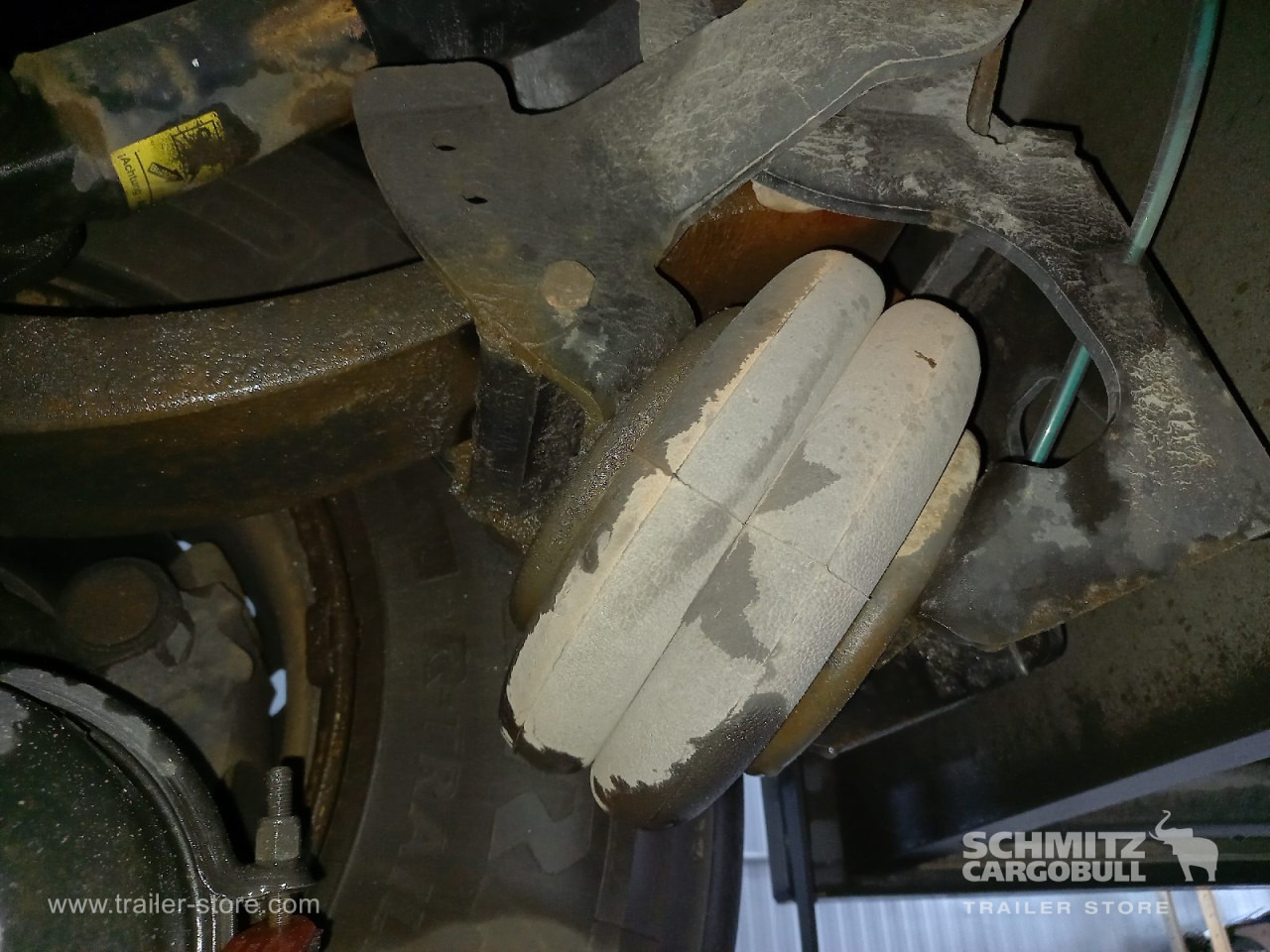 SCHMITZ Auflieger Tiefkühler Standard Double deck - Изотермический полуприцеп: фото 3 SCHMITZ Auflieger Tiefkühler Standard Double deck - Изотермический полуприцеп: фото 3