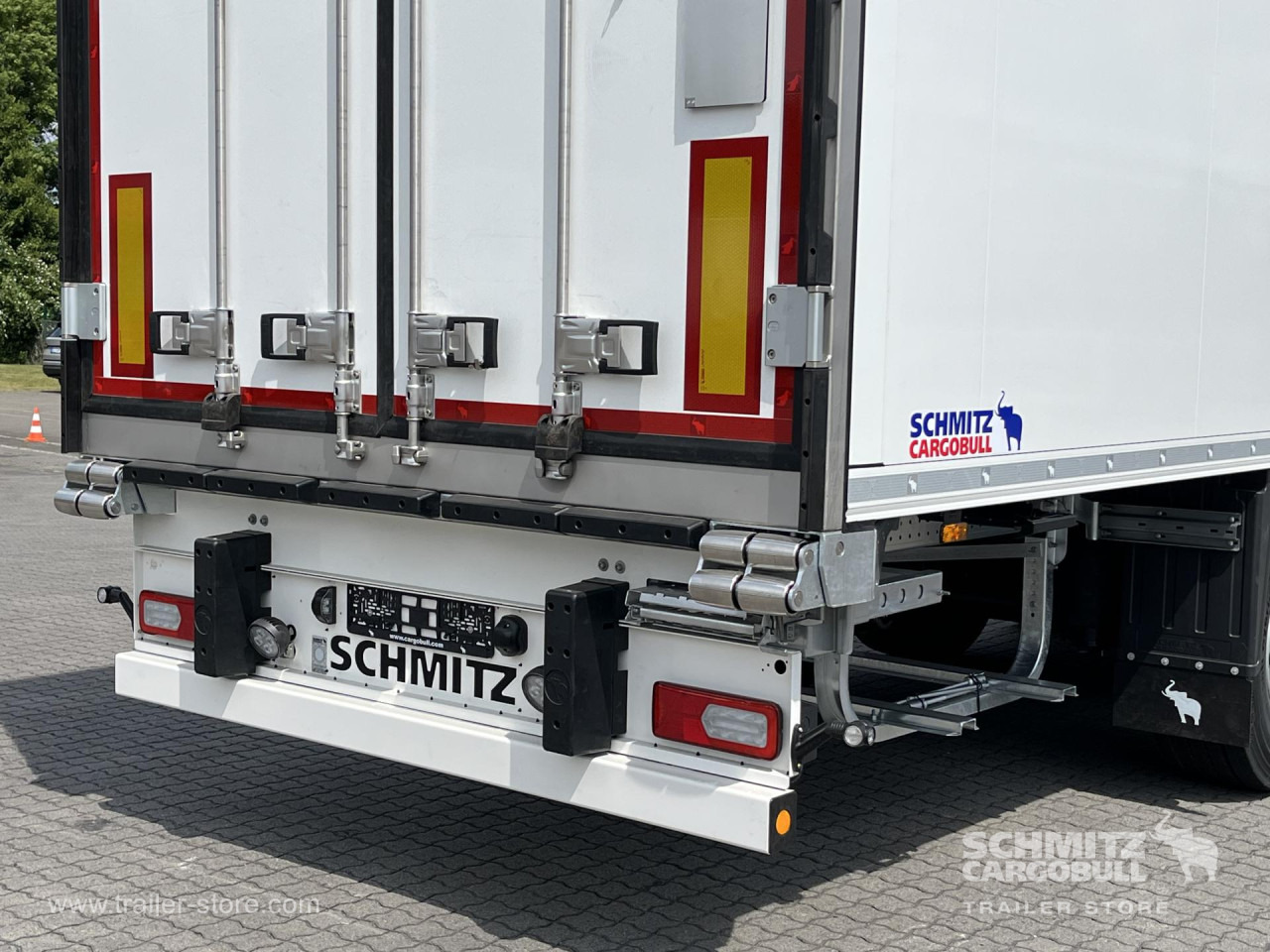 SCHMITZ Auflieger Tiefkühler Standard Double deck - Изотермический полуприцеп: фото 4 SCHMITZ Auflieger Tiefkühler Standard Double deck - Изотермический полуприцеп: фото 4