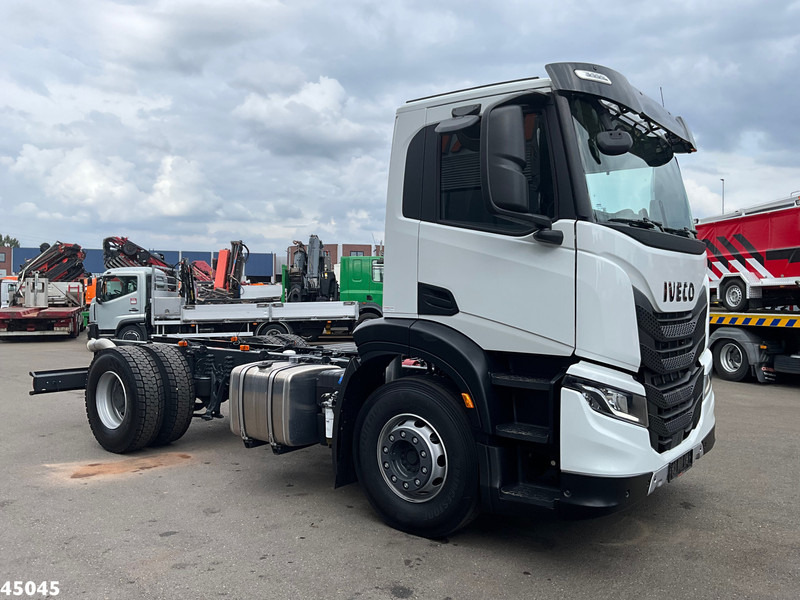 Iveco Stralis AD200X36 Huisvuilwagen Chassis NEW & UNUSED! - Грузовик-шасси: фото 2 Iveco Stralis AD200X36 Huisvuilwagen Chassis NEW & UNUSED! - Грузовик-шасси: фото 2