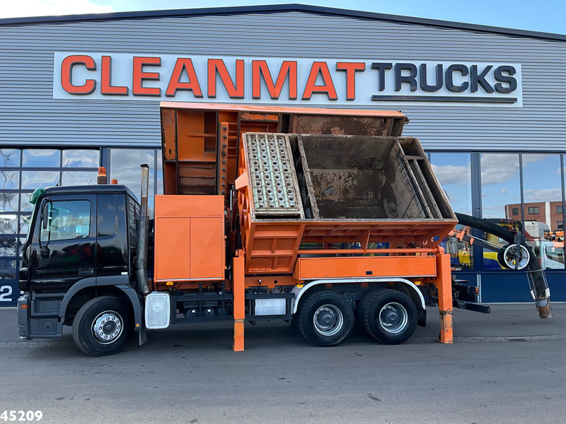 Mercedes-Benz Actros 3336 6x4 RSP Saugbagger 7m³ - Ассенизатор: фото 1 Mercedes-Benz Actros 3336 6x4 RSP Saugbagger 7m³ - Ассенизатор: фото 1