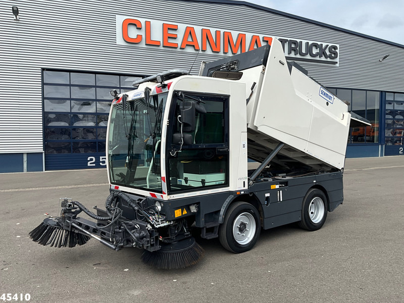 Schmidt Cleango 500 Compact Euro 6 with 3-rd brush - Подметально-уборочная машина: фото 1 Schmidt Cleango 500 Compact Euro 6 with 3-rd brush - Подметально-уборочная машина: фото 1