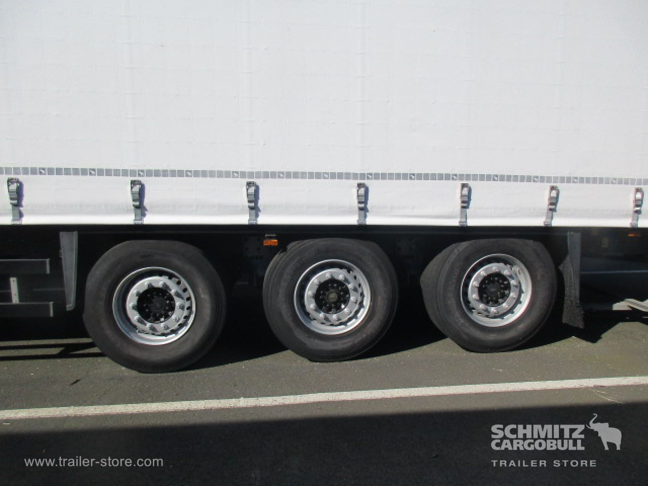 SCHMITZ Curtainsider Standard - Тентованный полуприцеп: фото 3 SCHMITZ Curtainsider Standard - Тентованный полуприцеп: фото 3