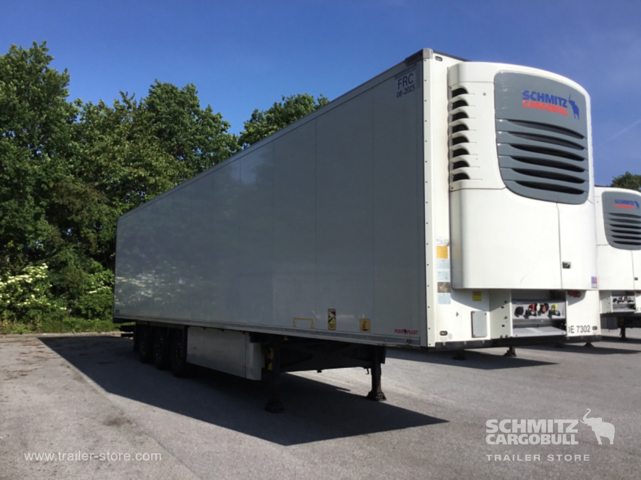 SCHMITZ Reefer Meat hanging system - Изотермический полуприцеп: фото 1 SCHMITZ Reefer Meat hanging system - Изотермический полуприцеп: фото 1