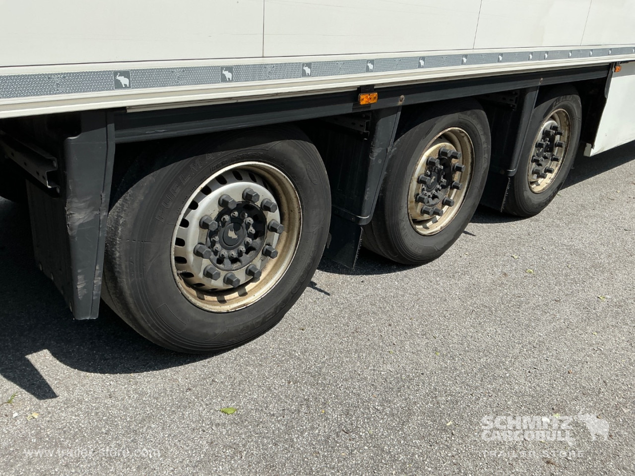 SCHMITZ Reefer Meat hanging system - Изотермический полуприцеп: фото 3 SCHMITZ Reefer Meat hanging system - Изотермический полуприцеп: фото 3