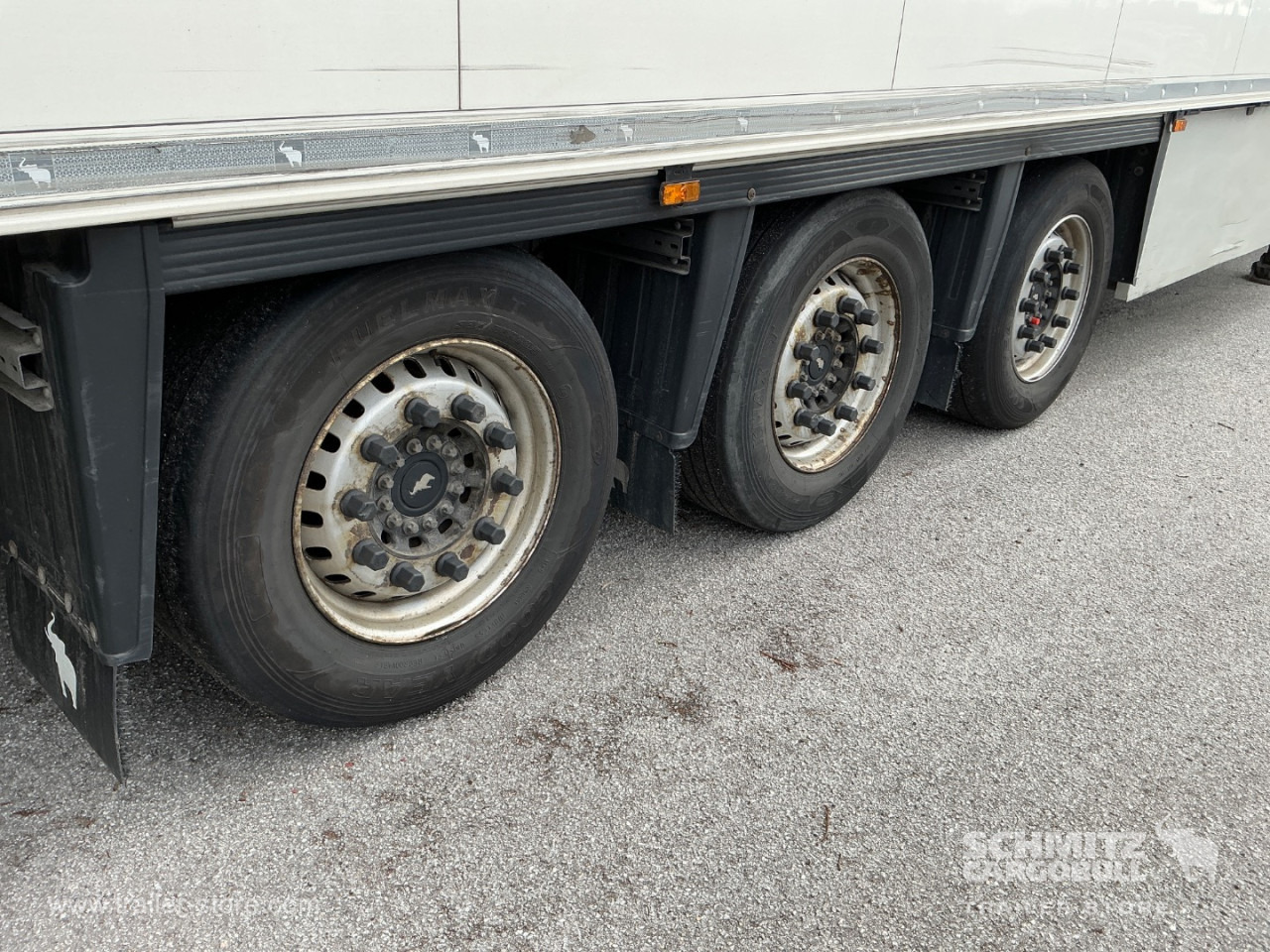 SCHMITZ Reefer Meat hanging system - Изотермический полуприцеп: фото 3 SCHMITZ Reefer Meat hanging system - Изотермический полуприцеп: фото 3