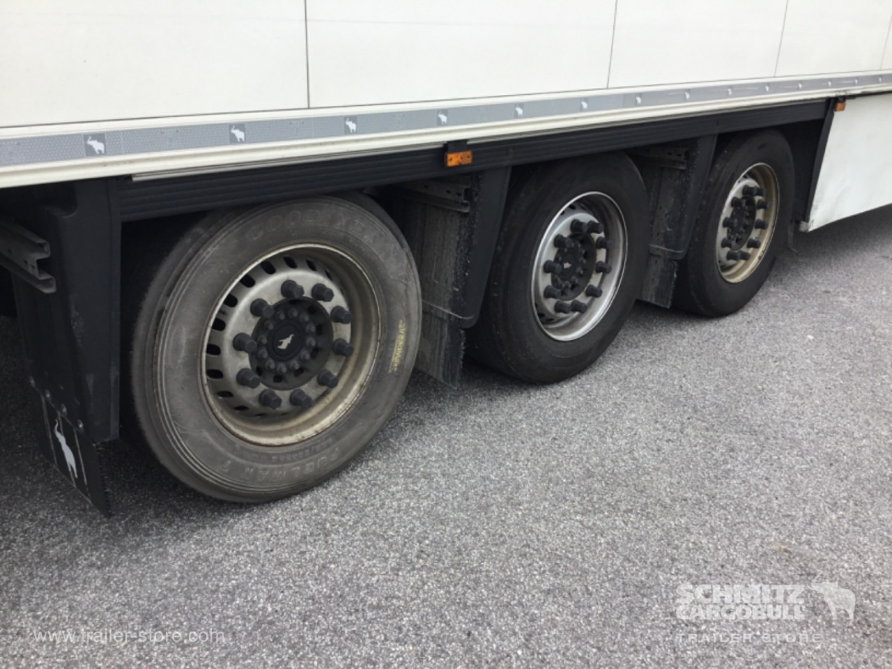 SCHMITZ Reefer Meat hanging system - Изотермический полуприцеп: фото 3 SCHMITZ Reefer Meat hanging system - Изотермический полуприцеп: фото 3