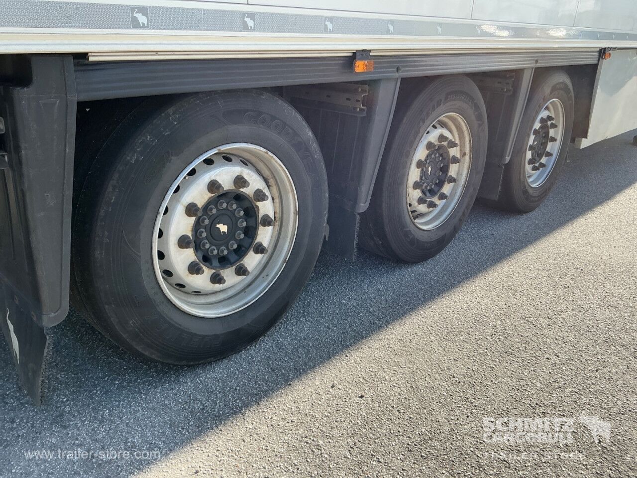 SCHMITZ Reefer Multitemp Double deck - Изотермический полуприцеп: фото 3 SCHMITZ Reefer Multitemp Double deck - Изотермический полуприцеп: фото 3