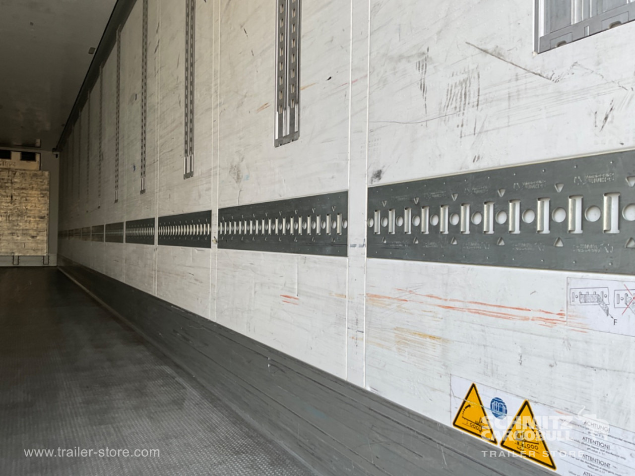 SCHMITZ Reefer Standard Double deck - Изотермический полуприцеп: фото 3 SCHMITZ Reefer Standard Double deck - Изотермический полуприцеп: фото 3