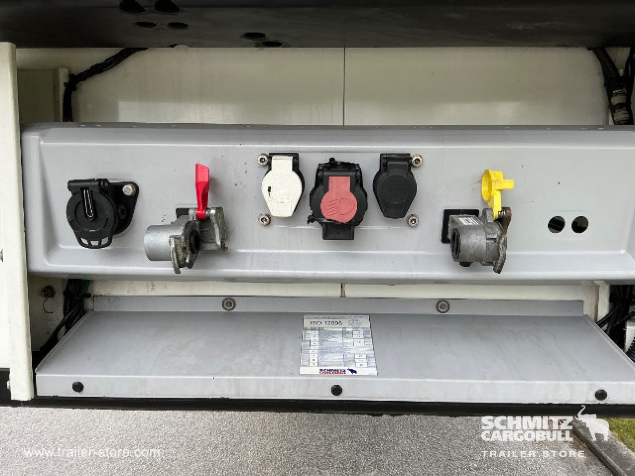 SCHMITZ Semiremolque Frigo Sistema carne colgada - Изотермический полуприцеп: фото 4 SCHMITZ Semiremolque Frigo Sistema carne colgada - Изотермический полуприцеп: фото 4