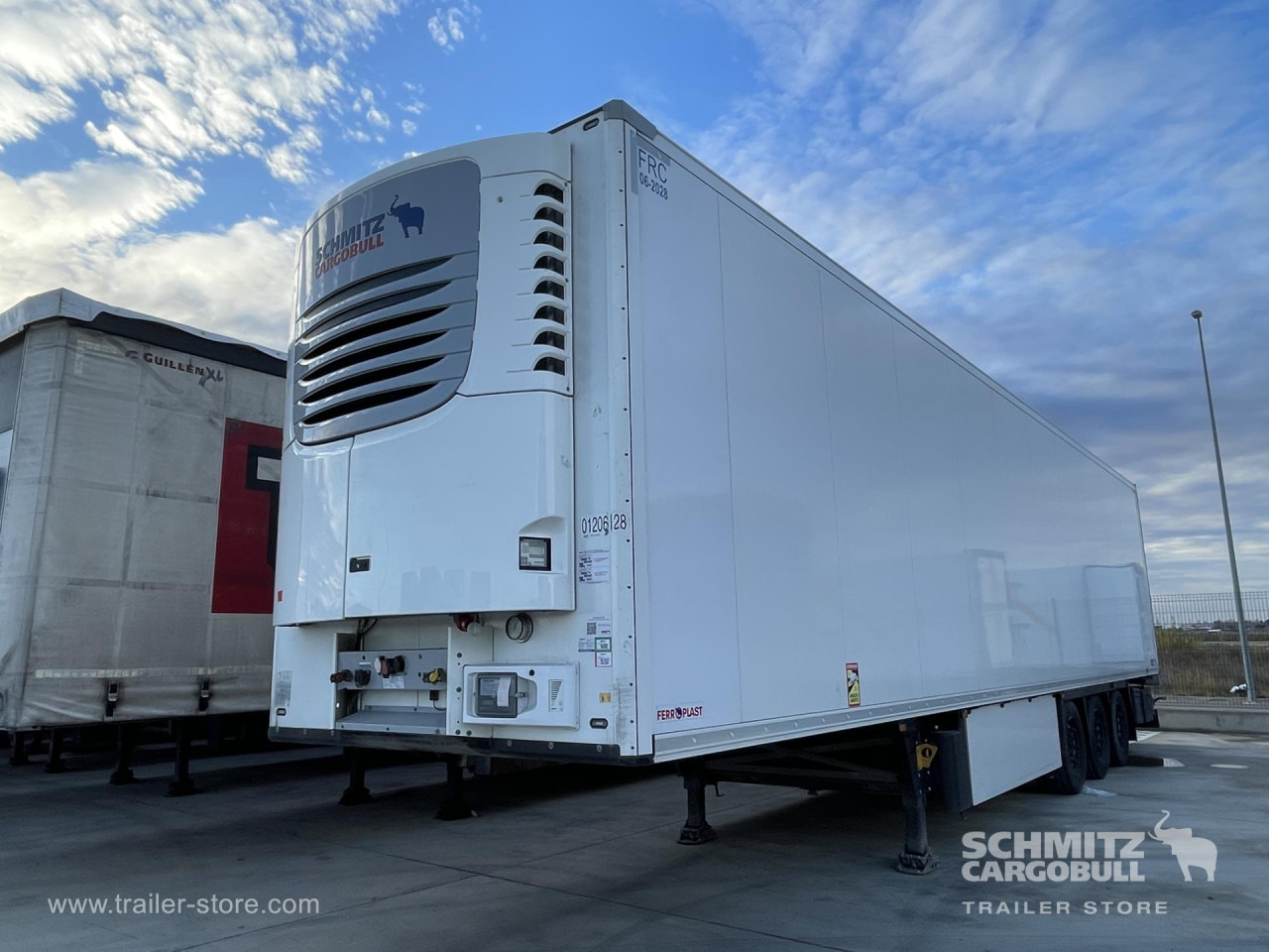 SCHMITZ Semiremolque Frigo Standard - Изотермический полуприцеп: фото 5 SCHMITZ Semiremolque Frigo Standard - Изотермический полуприцеп: фото 5