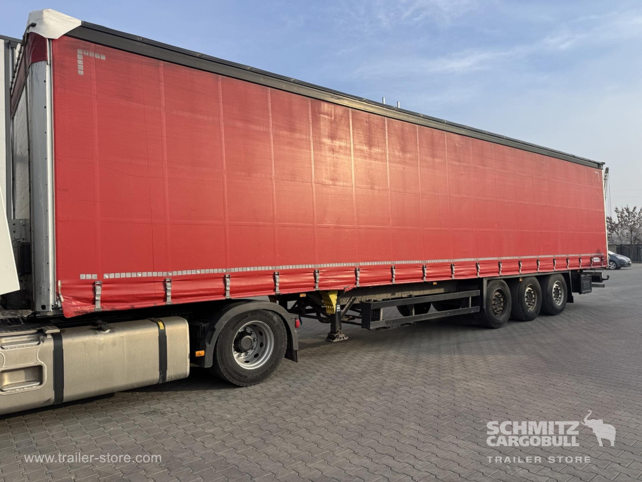 SCHMITZ Curtainsider Standard - Тентованный полуприцеп: фото 4 SCHMITZ Curtainsider Standard - Тентованный полуприцеп: фото 4
