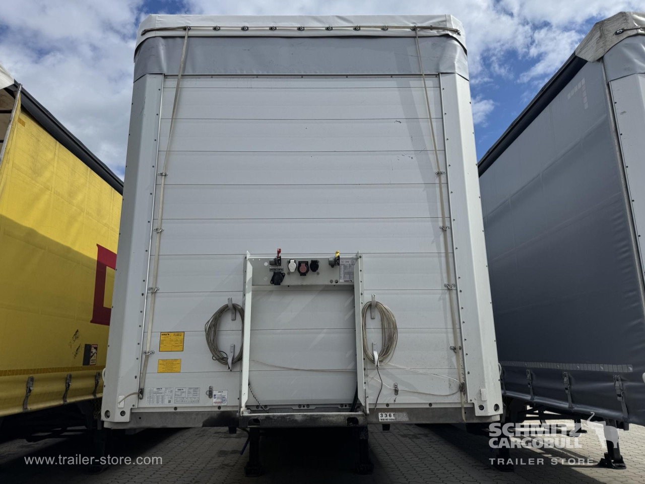 SCHMITZ Curtainsider Standard - Тентованный полуприцеп: фото 3 SCHMITZ Curtainsider Standard - Тентованный полуприцеп: фото 3