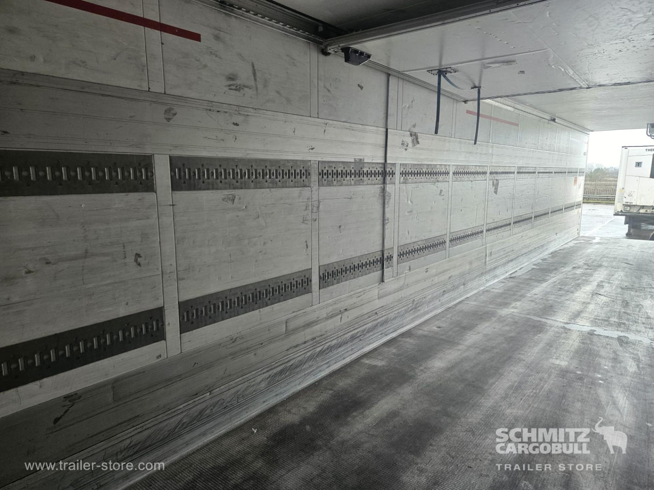 SCHMITZ Reefer Multitemp - Изотермический полуприцеп: фото 3 SCHMITZ Reefer Multitemp - Изотермический полуприцеп: фото 3