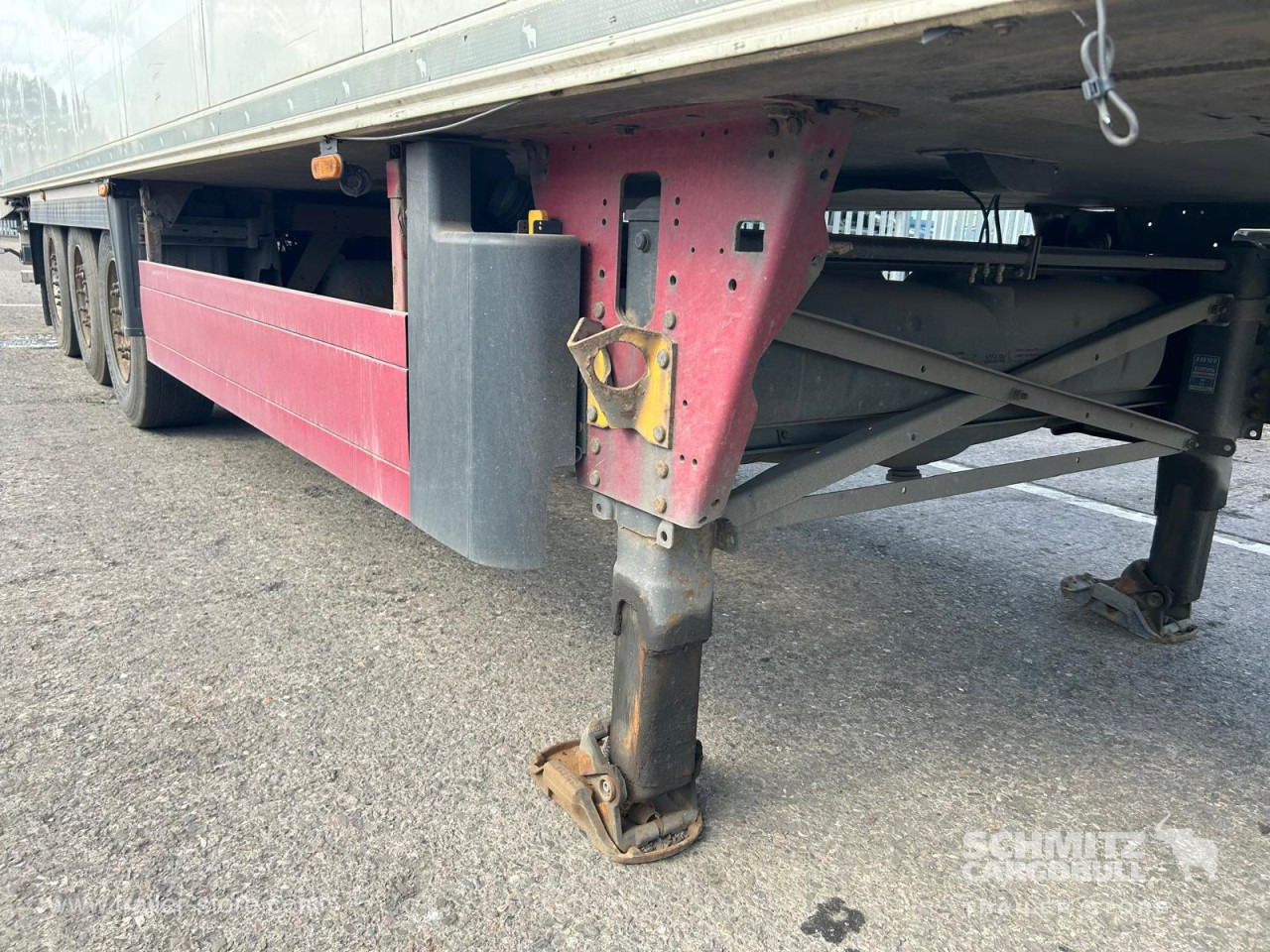 SCHMITZ Reefer Multitemp - Изотермический полуприцеп: фото 4 SCHMITZ Reefer Multitemp - Изотермический полуприцеп: фото 4