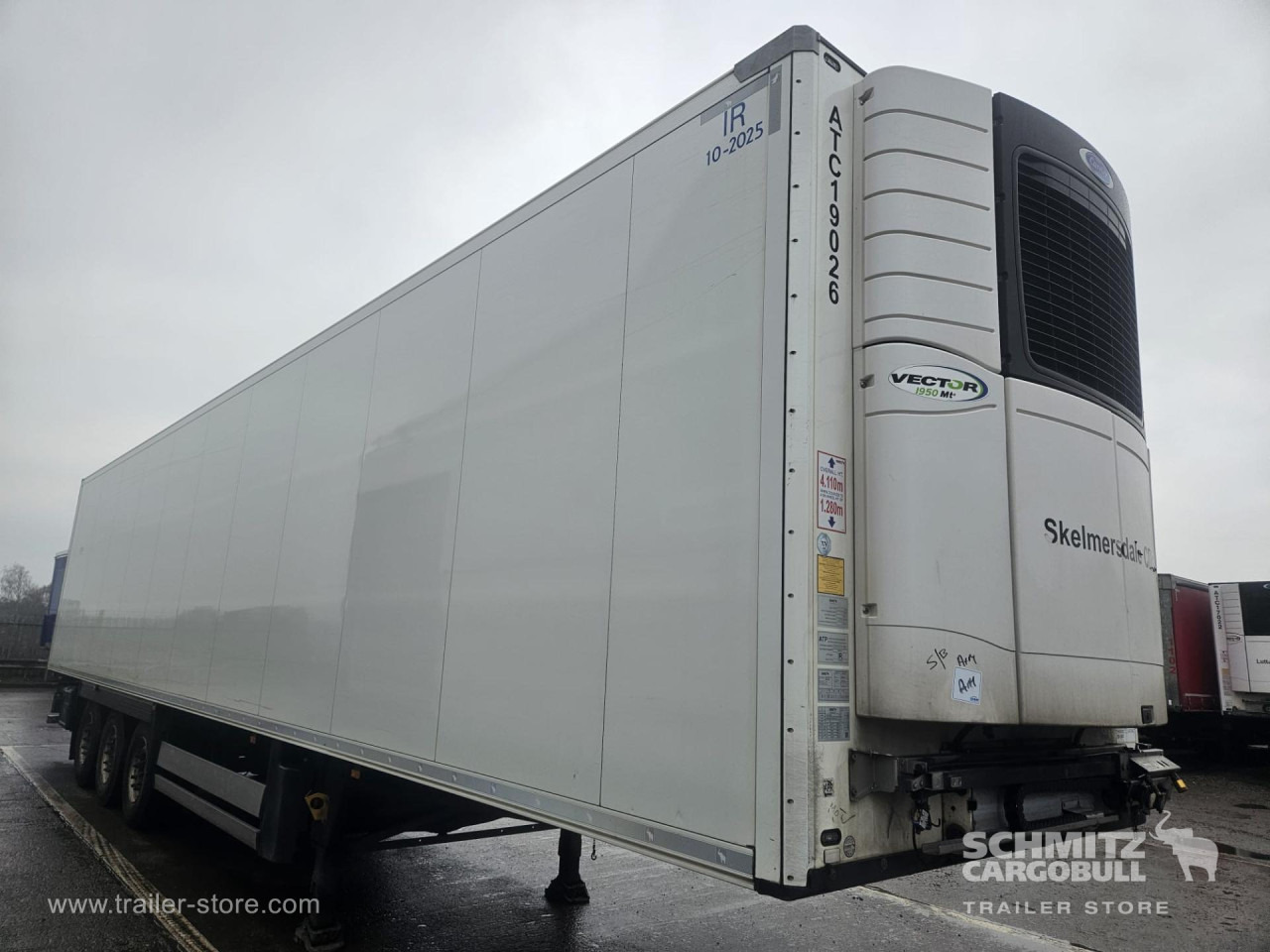 SCHMITZ Reefer Multitemp - Изотермический полуприцеп: фото 1 SCHMITZ Reefer Multitemp - Изотермический полуприцеп: фото 1