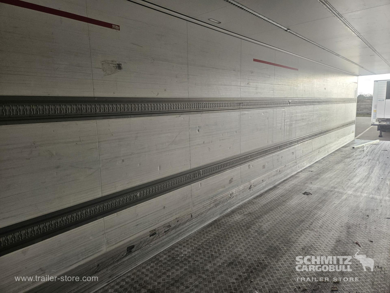 SCHMITZ Reefer Standard - Изотермический полуприцеп: фото 3 SCHMITZ Reefer Standard - Изотермический полуприцеп: фото 3