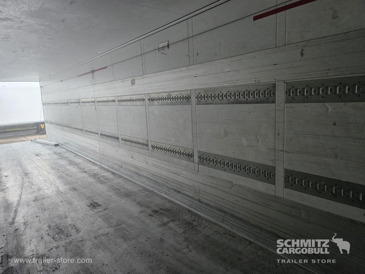 SCHMITZ Reefer Standard - Изотермический полуприцеп: фото 4 SCHMITZ Reefer Standard - Изотермический полуприцеп: фото 4