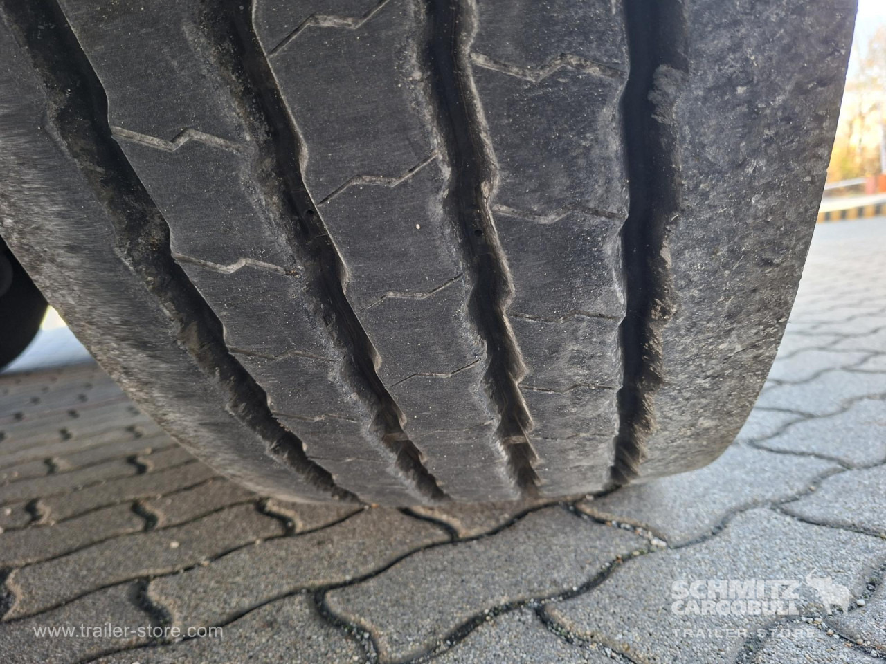 SCHMITZ Reefer Multitemp - Изотермический полуприцеп: фото 2 SCHMITZ Reefer Multitemp - Изотермический полуприцеп: фото 2