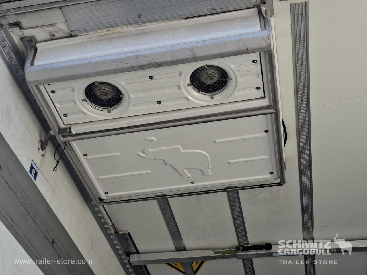 SCHMITZ Reefer Multitemp - Изотермический полуприцеп: фото 4 SCHMITZ Reefer Multitemp - Изотермический полуприцеп: фото 4