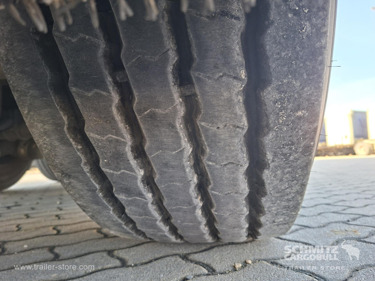 SCHMITZ Reefer Multitemp - Изотермический полуприцеп: фото 4 SCHMITZ Reefer Multitemp - Изотермический полуприцеп: фото 4