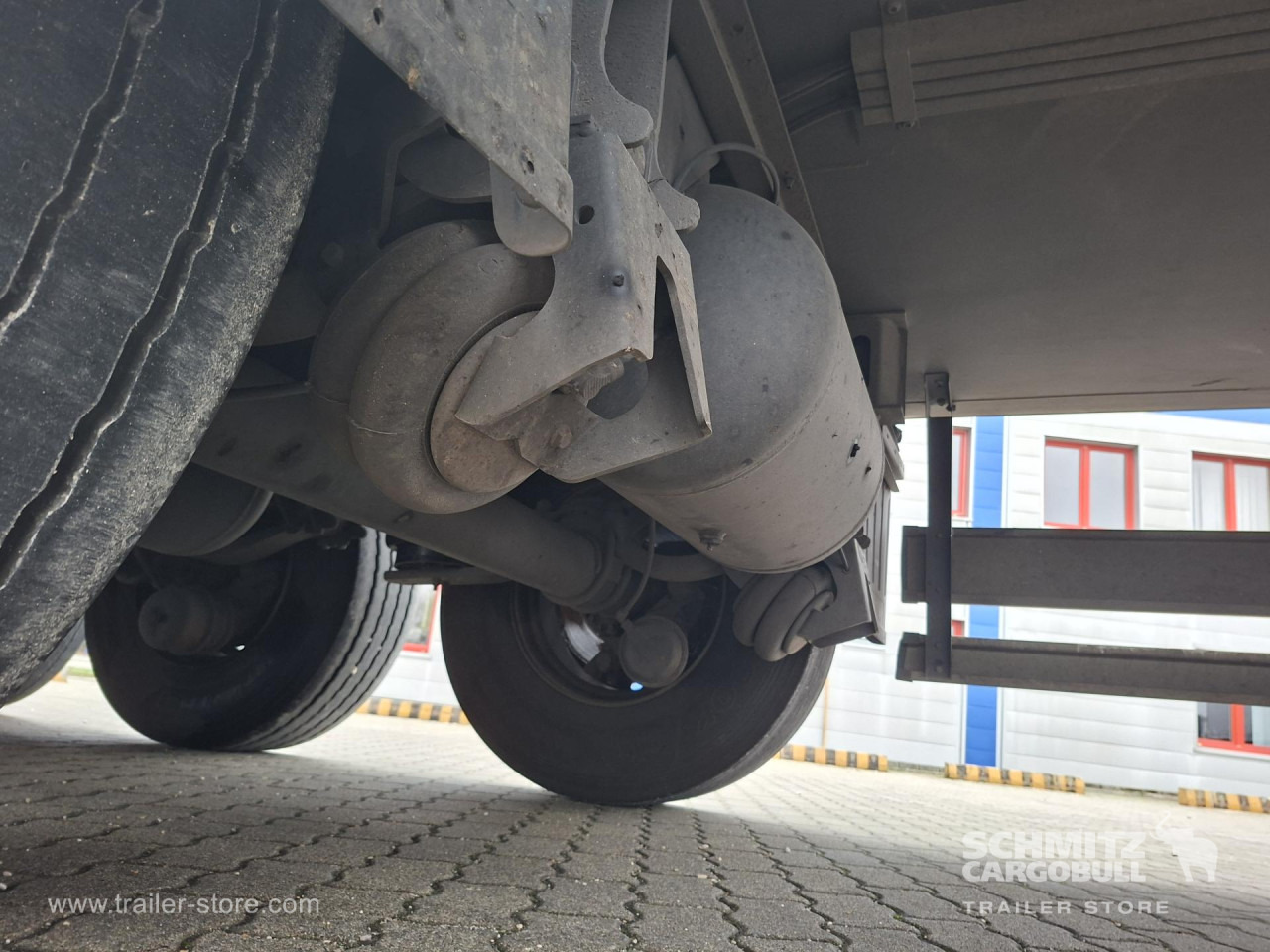 SCHMITZ Reefer Multitemp - Изотермический полуприцеп: фото 4 SCHMITZ Reefer Multitemp - Изотермический полуприцеп: фото 4