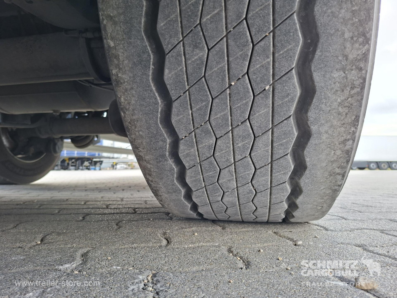 SCHMITZ Reefer Standard - Изотермический полуприцеп: фото 4 SCHMITZ Reefer Standard - Изотермический полуприцеп: фото 4