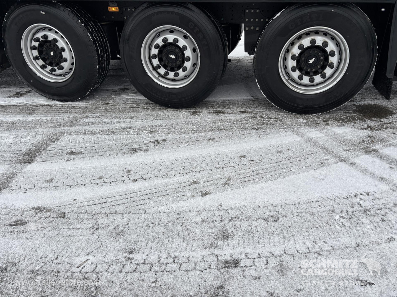 SCHMITZ Curtainsider Standard в лизинг SCHMITZ Curtainsider Standard: фото 9 SCHMITZ Curtainsider Standard в лизинг SCHMITZ Curtainsider Standard: фото 9