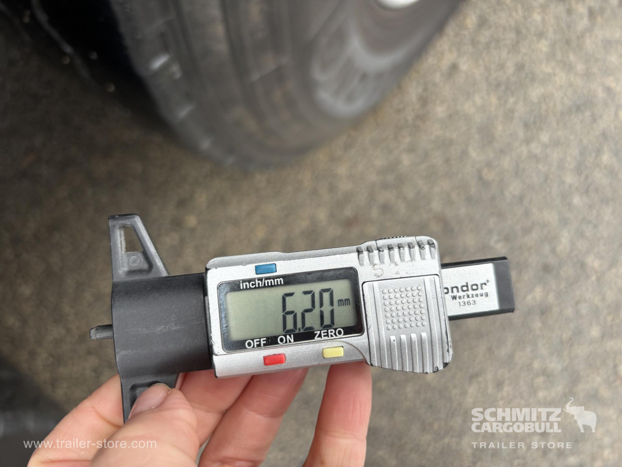 SCHMITZ Curtainsider Standard - Тентованный полуприцеп: фото 3 SCHMITZ Curtainsider Standard - Тентованный полуприцеп: фото 3