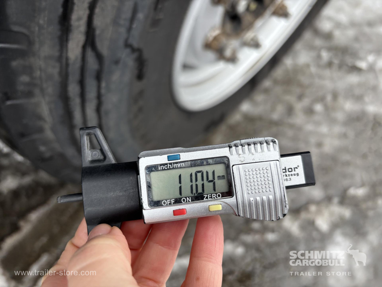 SCHMITZ Curtainsider Standard - Тентованный полуприцеп: фото 3 SCHMITZ Curtainsider Standard - Тентованный полуприцеп: фото 3