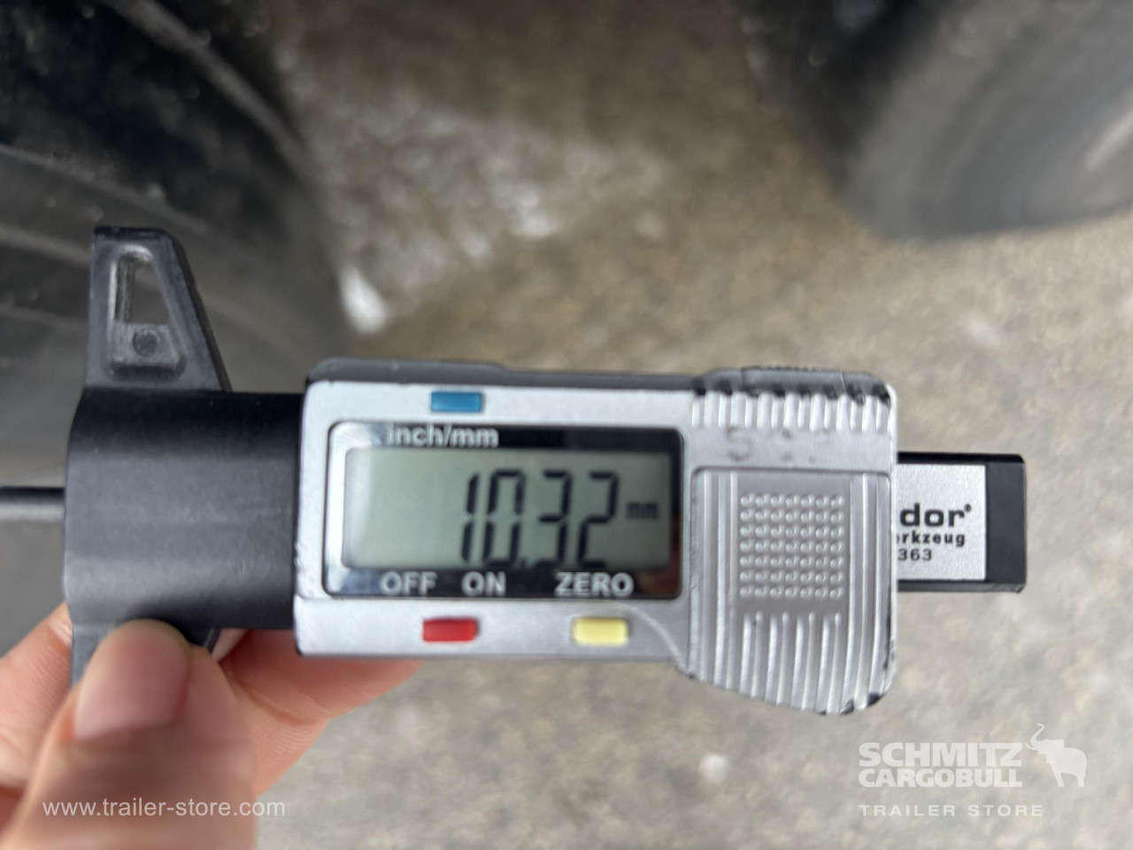 SCHMITZ Curtainsider Standard - Тентованный полуприцеп: фото 3 SCHMITZ Curtainsider Standard - Тентованный полуприцеп: фото 3