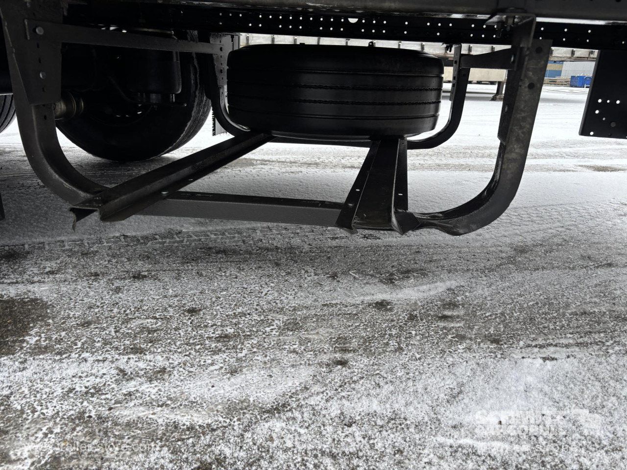 SCHMITZ Curtainsider Standard в лизинг SCHMITZ Curtainsider Standard: фото 12 SCHMITZ Curtainsider Standard в лизинг SCHMITZ Curtainsider Standard: фото 12