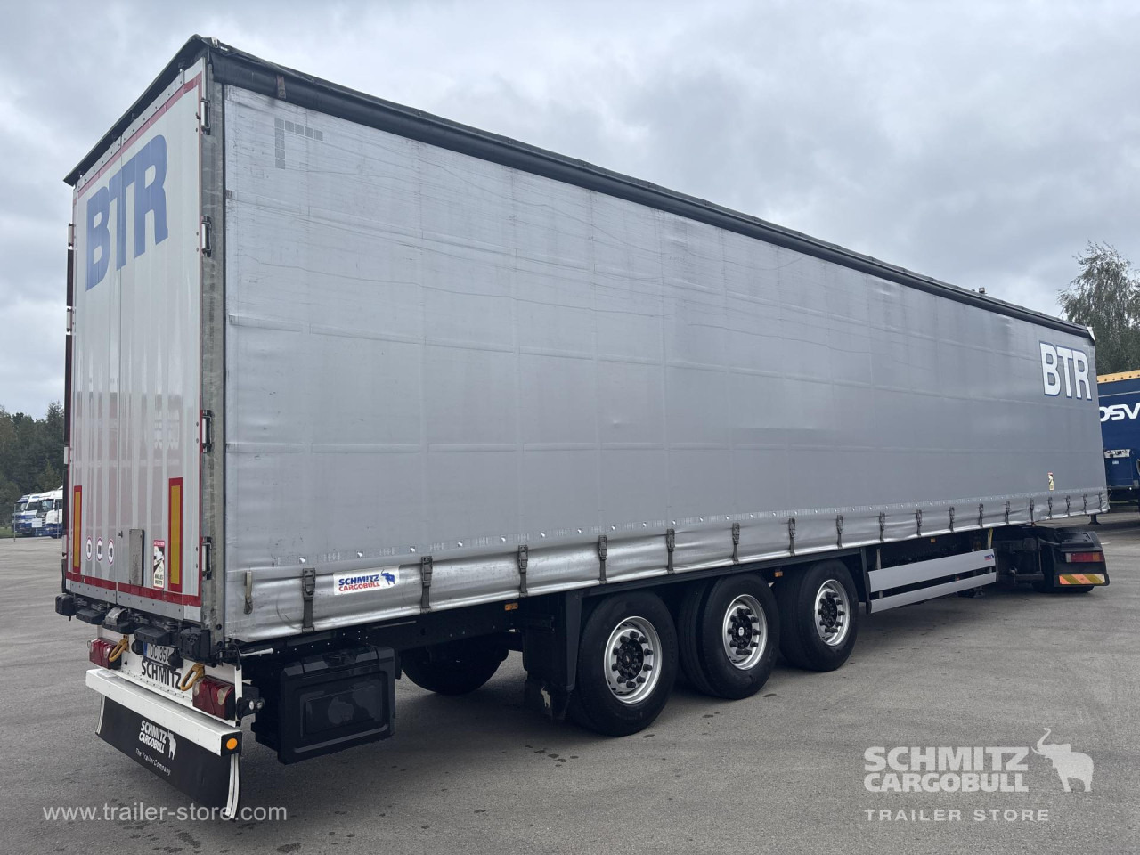 SCHMITZ Curtainsider Standard - Тентованный полуприцеп: фото 1 SCHMITZ Curtainsider Standard - Тентованный полуприцеп: фото 1