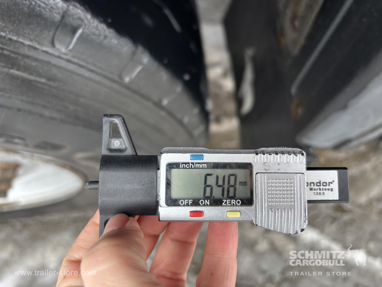 SCHMITZ Curtainsider Standard - Тентованный полуприцеп: фото 4 SCHMITZ Curtainsider Standard - Тентованный полуприцеп: фото 4