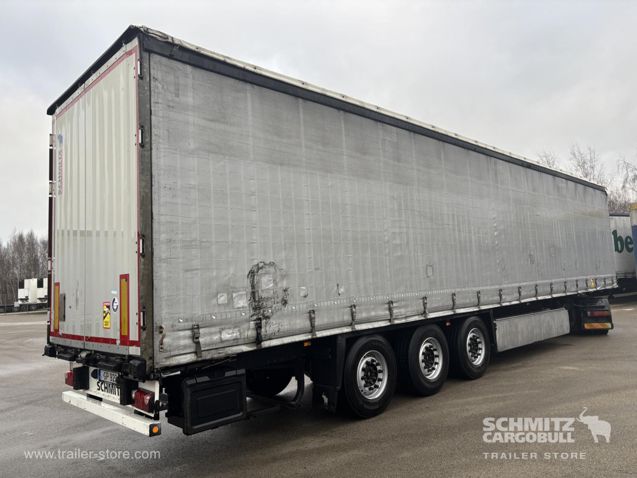SCHMITZ Curtainsider Standard - Тентованный полуприцеп: фото 1 SCHMITZ Curtainsider Standard - Тентованный полуприцеп: фото 1