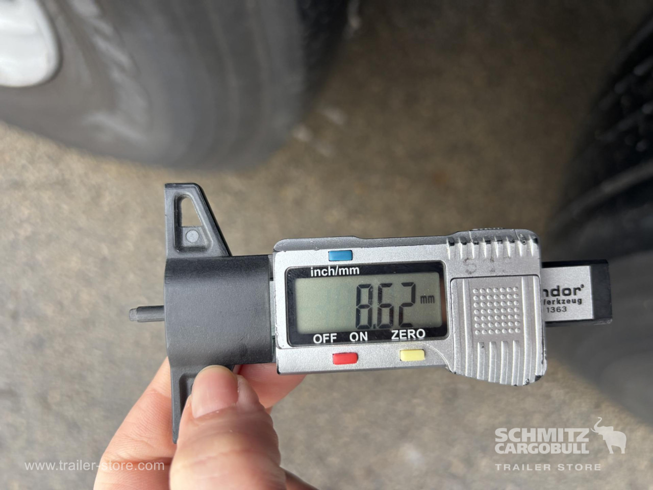 SCHMITZ Curtainsider Standard - Тентованный полуприцеп: фото 4 SCHMITZ Curtainsider Standard - Тентованный полуприцеп: фото 4