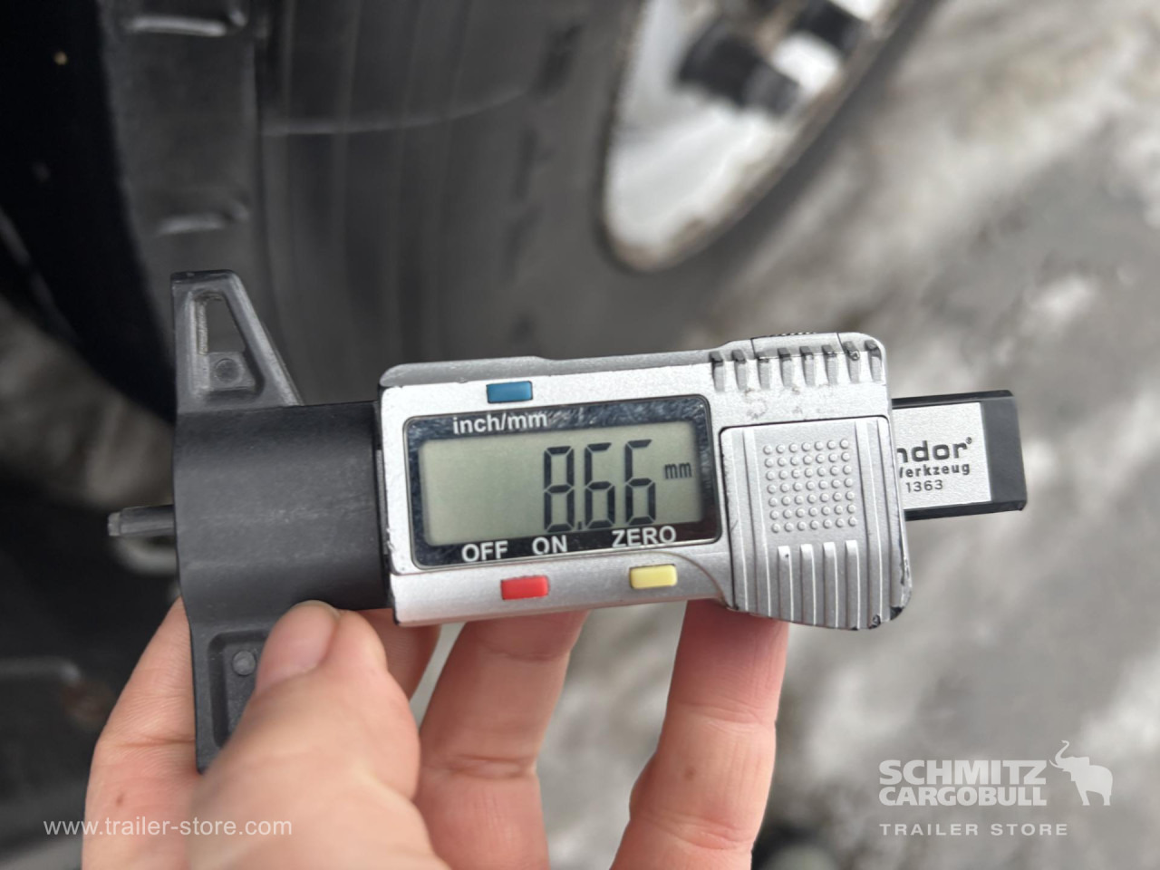 SCHMITZ Curtainsider Standard - Тентованный полуприцеп: фото 4 SCHMITZ Curtainsider Standard - Тентованный полуприцеп: фото 4