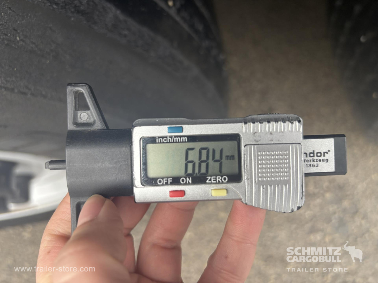 SCHMITZ Curtainsider Standard - Тентованный полуприцеп: фото 2 SCHMITZ Curtainsider Standard - Тентованный полуприцеп: фото 2