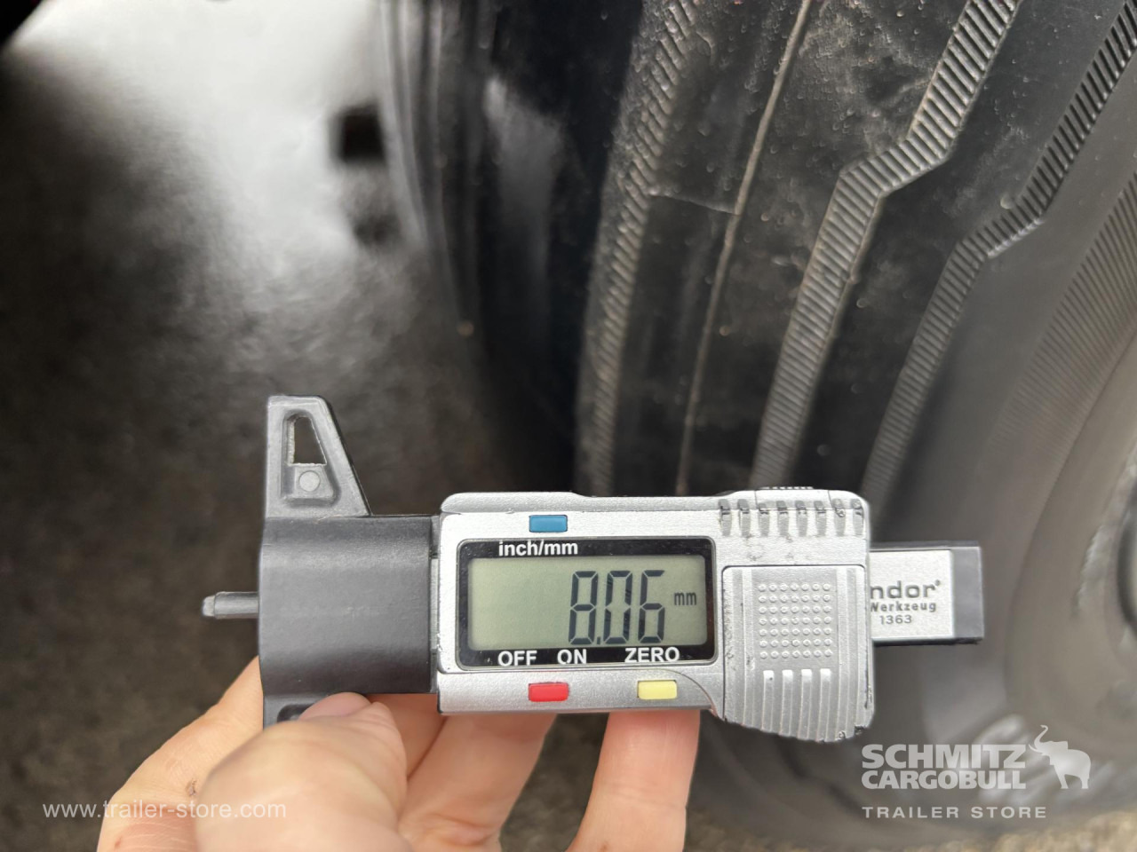 SCHMITZ Reefer Standard - Изотермический полуприцеп: фото 3 SCHMITZ Reefer Standard - Изотермический полуприцеп: фото 3