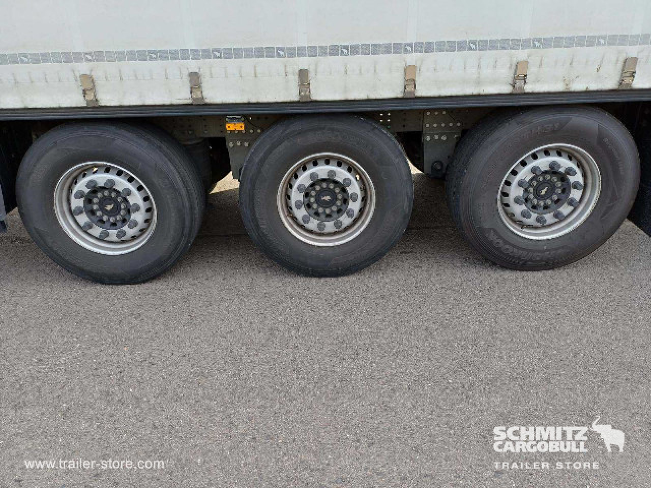 SCHMITZ Oplegger Schuifzeil Standard - Тентованный полуприцеп: фото 2 SCHMITZ Oplegger Schuifzeil Standard - Тентованный полуприцеп: фото 2