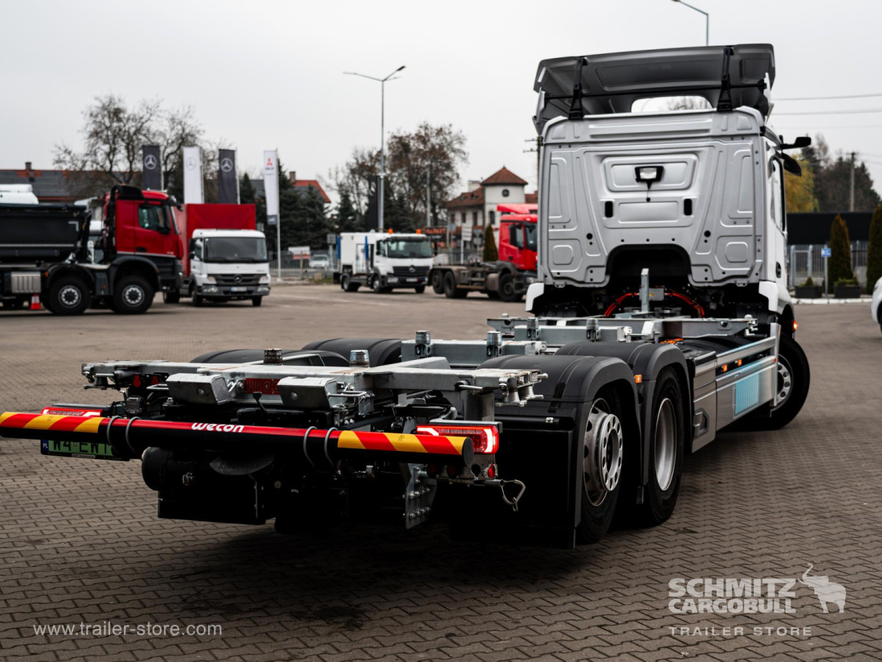 MERCEDES-BENZ - Грузовик-контейнеровоз/ Сменный кузов, Электрогрузовик: фото 3 MERCEDES-BENZ - Грузовик-контейнеровоз/ Сменный кузов, Электрогрузовик: фото 3